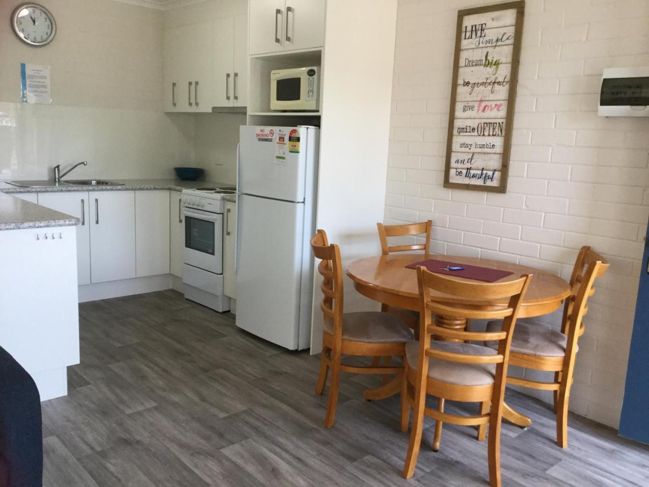 Calendo Apartments Меримбула Экстерьер фото